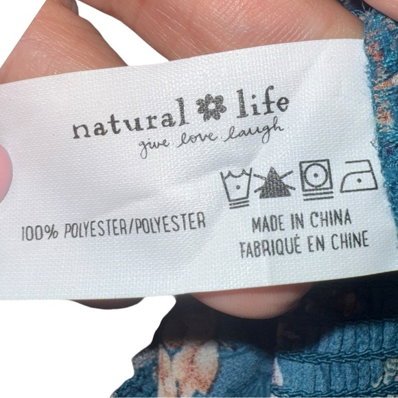 New ▶️ Natural Life  ◀️ Eloise Teal Blue Floral Smocked Tie Strap Tank Top - Picture 14 of 16